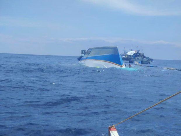 Batangas village mourns 4 fishers killed after boat capsizes off Bataan