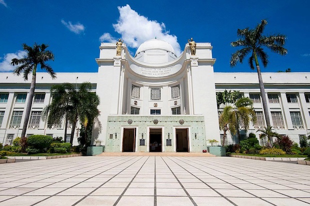 Cebu Provincial Capitol. STORY: Cebu board reinforces governor’s defiance of mask rule