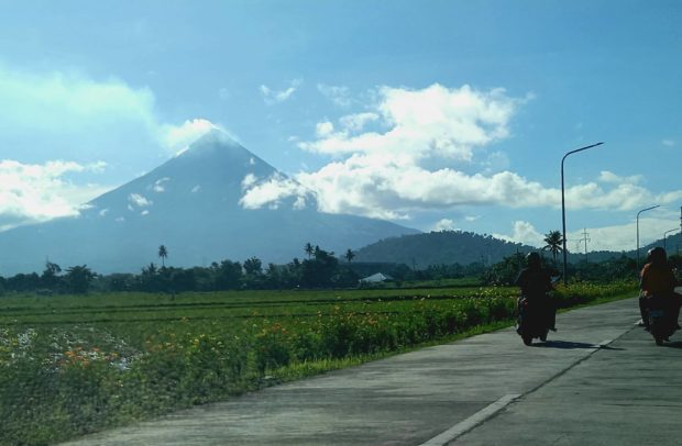 Mt. Mayon registers 3 volcanic quakes, remains at Alert Level 0, says Phivolcs