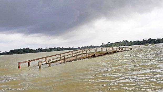 Fresh floods loom as rivers keep swelling