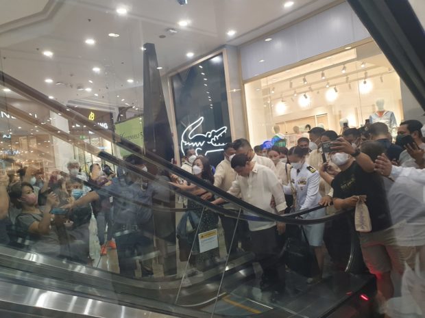 Former President Rodrigo Duterte at a posh mall in Makati. Image from