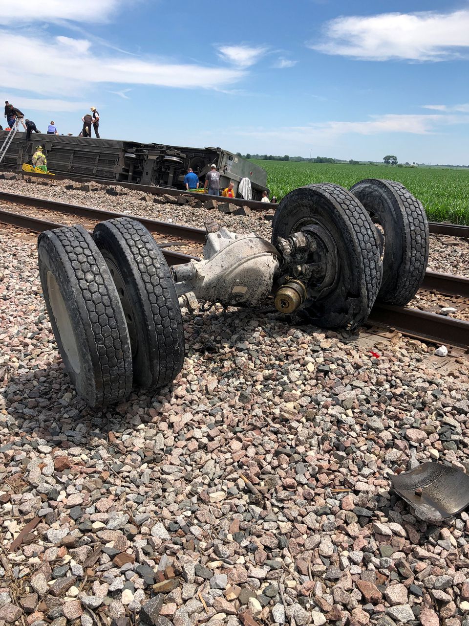 Three Dead In Amtrak Train Crash And Derailment In Missouri | Inquirer News