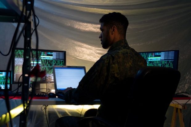 Russia unexpectedly poor at cyberwar—European military heads