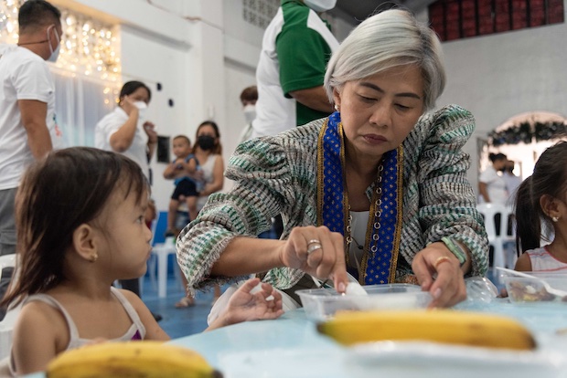 Honey Lacuna at launch of feeding program. STORY: Manila launches 120-day feeding program for preschoolers
