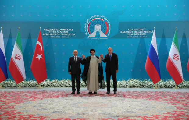 Putin forges ties with Iran’s supreme leader in Tehran talks