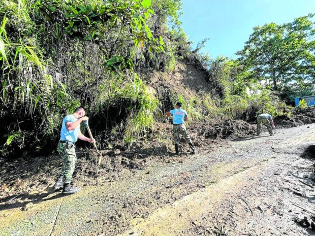 Sunday is not a rest day for police officers, fire department personnel and Department of Public Works and Highways workers in Ifugao province as road clearing and mud flushing operations continue in Banaue on the fourth day since the tourist town was hit by flash floods and mudslides. STORY: Banaue farmers lose P14.6M to floods; officials brace for more rains