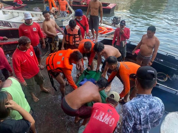 The body of Chester Romero was found after an accident in a fluvial parade in Taguig.