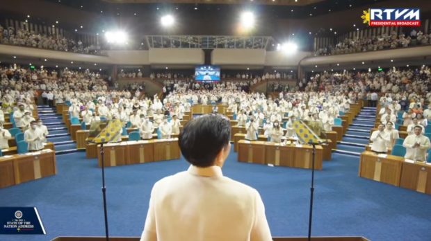President Ferdinand “Bongbong” Marcos Jr. on Monday asked Congress to craft a law condoning the loans of agrarian reform beneficiaries. 