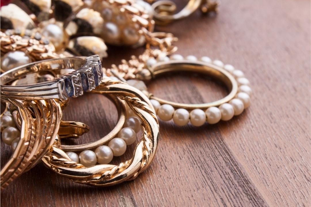 P1.4M jewelry stolen in Camarines Sur
