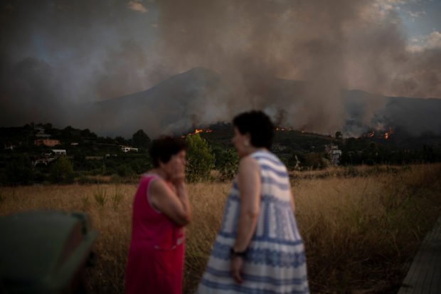 Spanish fire crew’s brush with death as Valencia wildfire rages