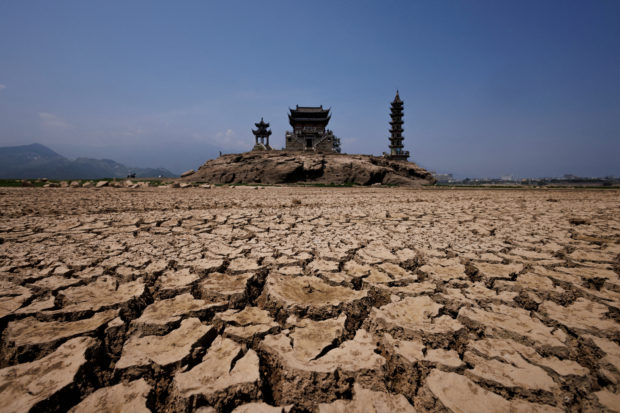 China's shrinking 'kidney' lake lays bare growing climate challenges
