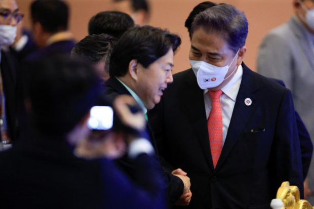 N. Korea denounces Yoon’s initiative to mend S. Korea-Japan ties