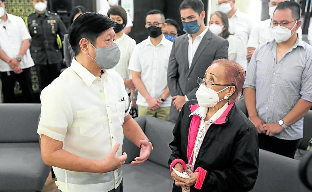 President Marcos chats with former first lady Amelita “Ming” Ramos
