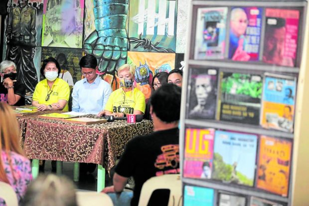 Representatives of various groups leading the commemoration of Ninoy Aquino Day 