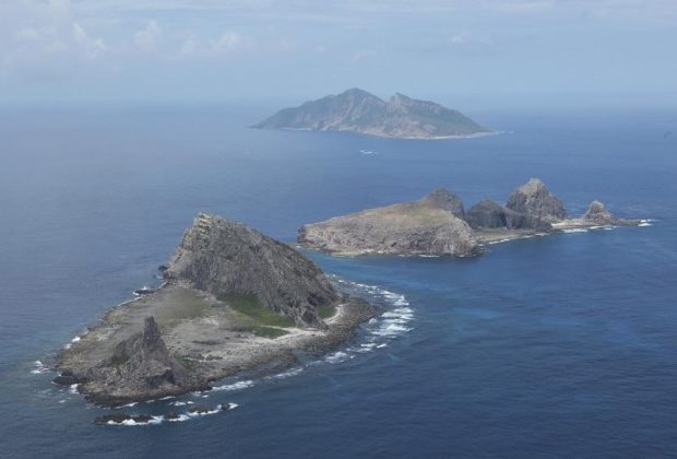 2 China ships enter Japanese waters off Senkakus
