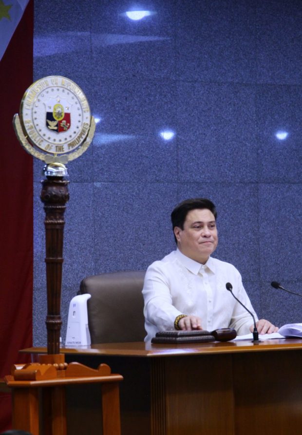Senate President Juan Miguel Zubiri on Wednesday said he expects a speedy deliberation on the proposed P5.268-trillion national budget for 2023. 