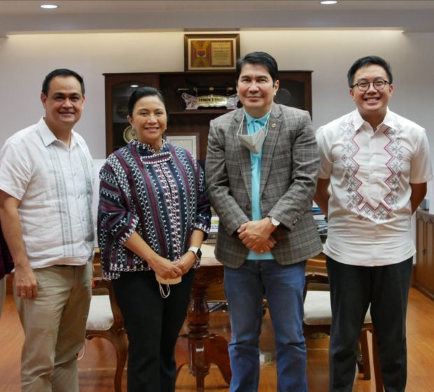 Former vice president Leni Robredo along with officials of her Angat Buhay non-government organization met with DSWD Secretary Erwin Tulfo to discuss the group's possible contributions, including the timely delivery of information in calamity-stricken areas.