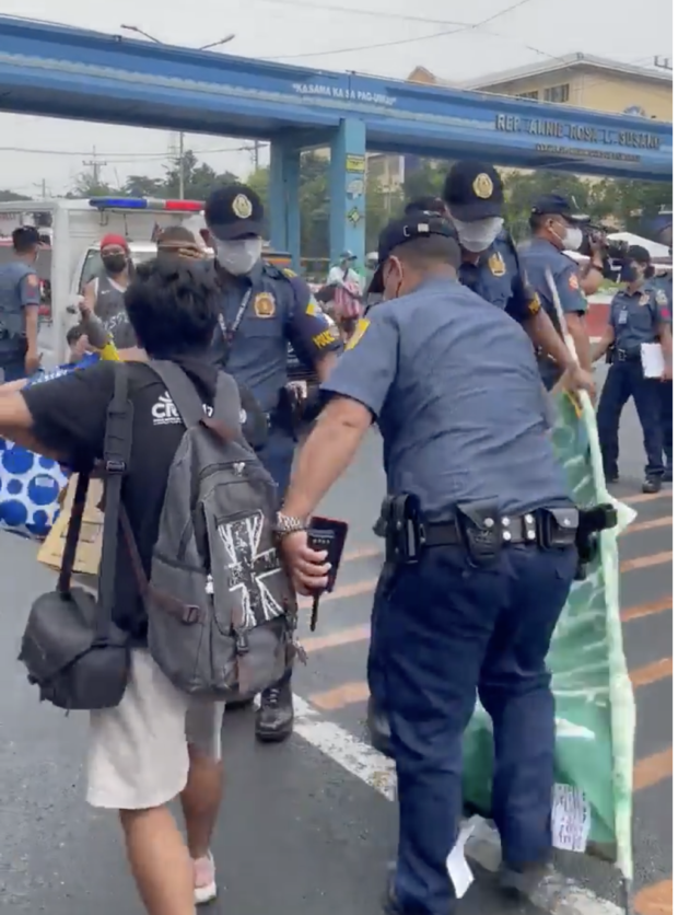 The Philippine National Police (PNP) on Monday denied that it harassed non-government organizations (NGO) in Quezon City that were distributing face masks and alcohol to students on the first day of the resumption of classes.