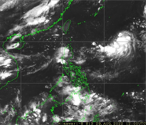 Hot and humid weather is forecast over the entire country on Tuesday with chances of rain and isolated thunderstorms, said the Philippine Atmospheric, Geophysical and Astronomical Services Administration (Pagasa).