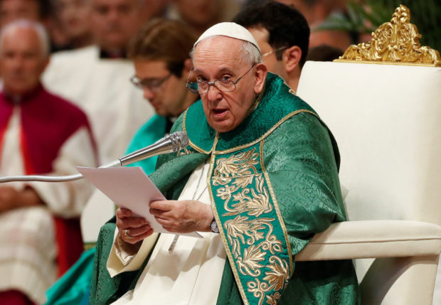 Pope Francis hails Gorbachev as far-sighted statesman