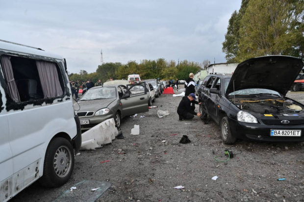 Cars destroyed by a Russian missile strike, that hit a convoy of civilian vehicles amid Russia's attack on Ukraine, are seen in Zaporizhzhia, Ukraine September 30, 2022.  REUTERS/Stringer