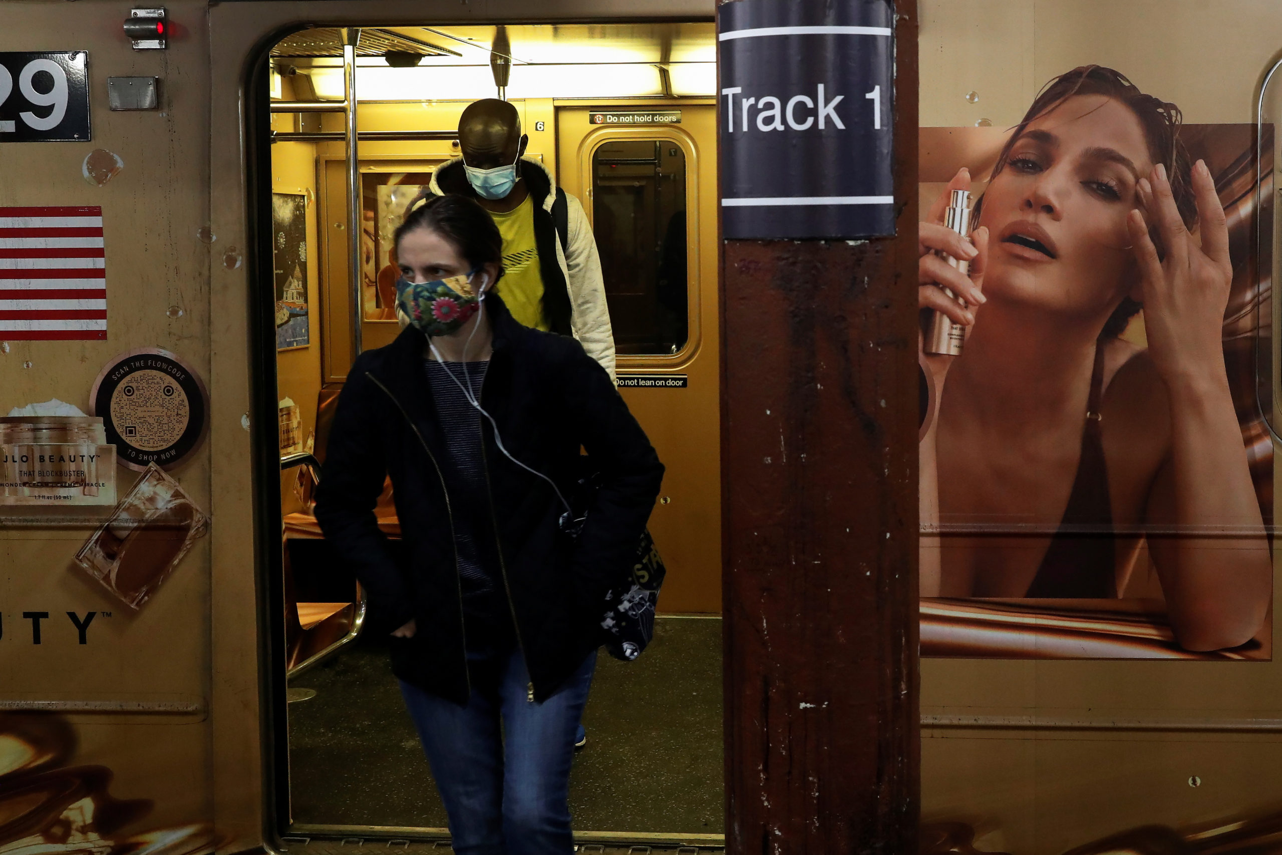 New York State Ends Mask Mandates On Trains Transit Inquirer News