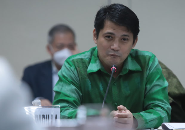 Senator Robin Padilla is eyeing to conduct some hearings on Charter change in remote areas so more people could better understand the issue.