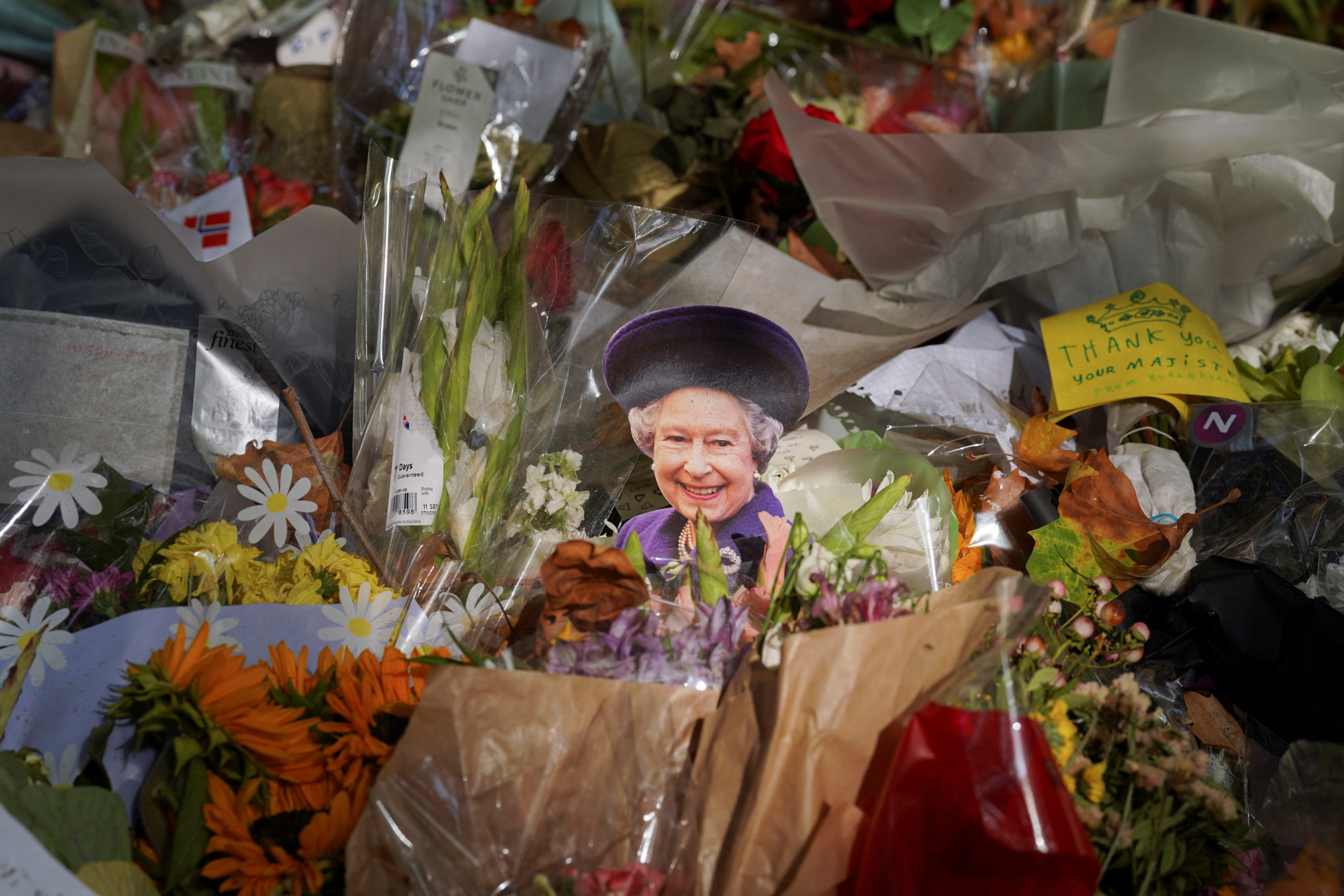 New Zealand marks Queen Elizabeth's passing on national day of mourning |  Inquirer News
