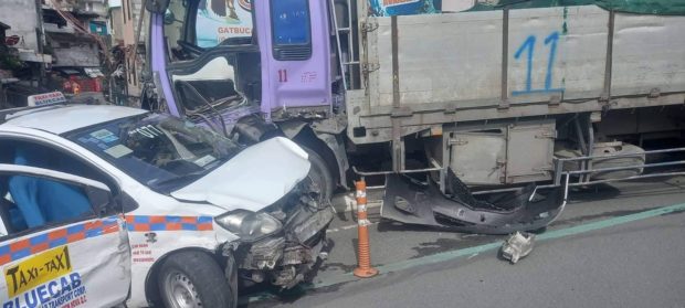 Vechicular accident in Quezon City. STORY: Truck loses brake, rams seven vehicles in Quezon City