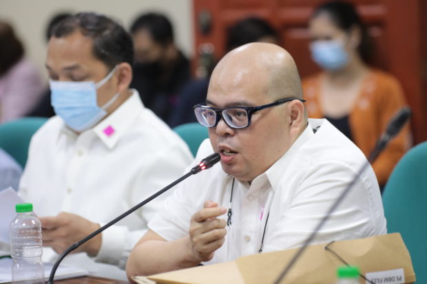 There is no legal basis on the Department of Education’s (DepEd) purchase of alleged overpriced yet outdated laptops for public school teachers, its procurement director affirmed on Thursday.