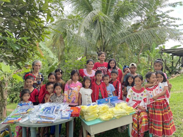 Streets to Schools volunteers turn over learning materials to Panay-Bukidnon children in Calinog, Iloilo on Friday, April 29, 2022. (Photo from Streets to Schools)