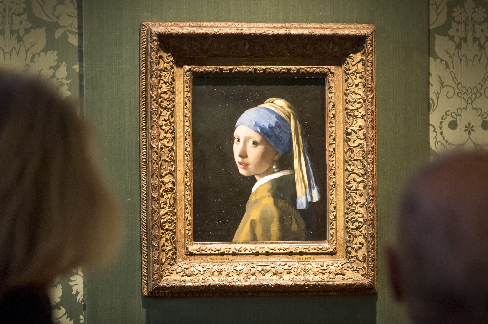 'Girl with a Pearl Earring' targeted by climate activists | Inquirer News