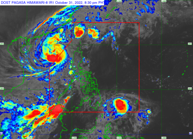Tropical Storm Queenie (international name: Banyan) maintained its strength as it moved west southwest toward the Philippines’ land mass but may weaken into a tropical depression as it progresses, said the state weather bureau on Monday.