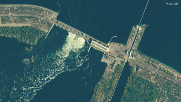 Satellite image shows the Kakhovka dam on the Dnipro River near Nova Kakhovka in Ukraine, October 18, 2022. Maxar Technologies/Handout via REUTERS