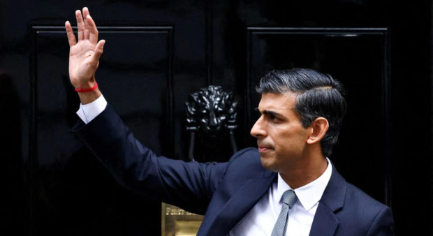 UK PM Sunak gathers cabinet to begin 'hard work' of fixing economy