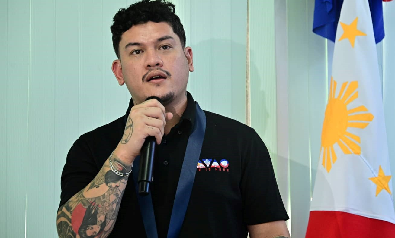 DENR, humihingi ng paliwanag kay Baste Duterte sa pagtatapon ng basura sa Davao City DENR, humihingi ng paliwanag kay Baste Duterte sa pagtatapon ng basura sa Davao City