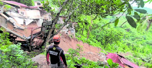 The mayor of this city has suspended quarry activities, particularly in the 30 upland villages here, to avoid deaths and damages caused by landslides.