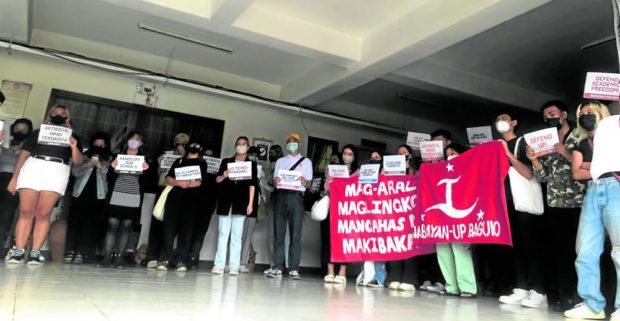 PROTEST Student council leaders and members of campus organizations stage a protest rally at the University of the Philippines Baguio on Tuesday to denounce a retired Army official who Red-tagged different groups at a National Service Training Program lecture. —VINCENT CABREZA 