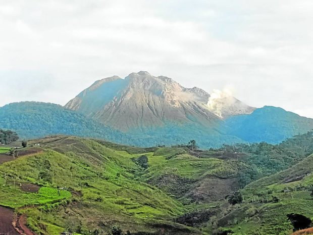 Mt. Apo seen from Sitio Bagong Silang, Barangay Managa, Bansalan, Davao del Sur on Jan. 28, 2020. STORY: Coffee farming to be barred at Mt. Apo