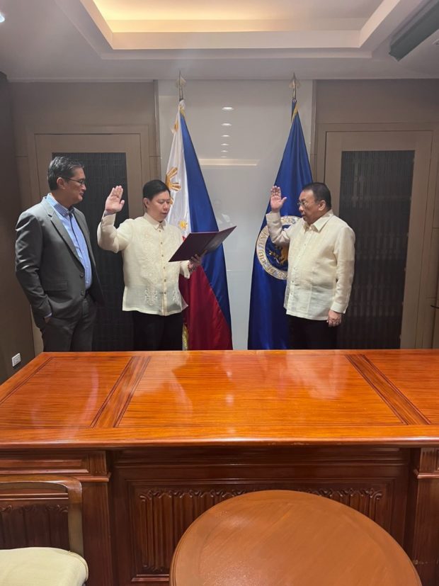President Ferdinand Marcos Jr. names Emmanuel Rufino Ledesma Jr. as acting PhilHealth president and CEO