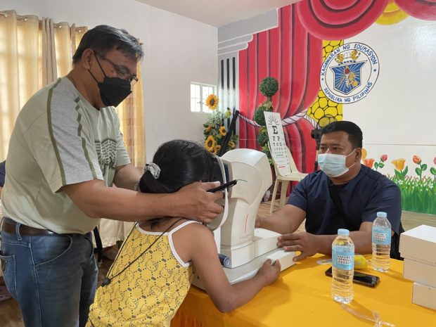 Pampanga kids get free checkup, eyeglasses