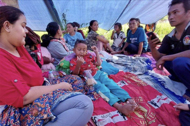 Indonesia Earthquake survivors