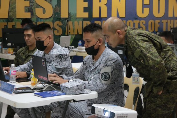 Military steps up cyberdefense training