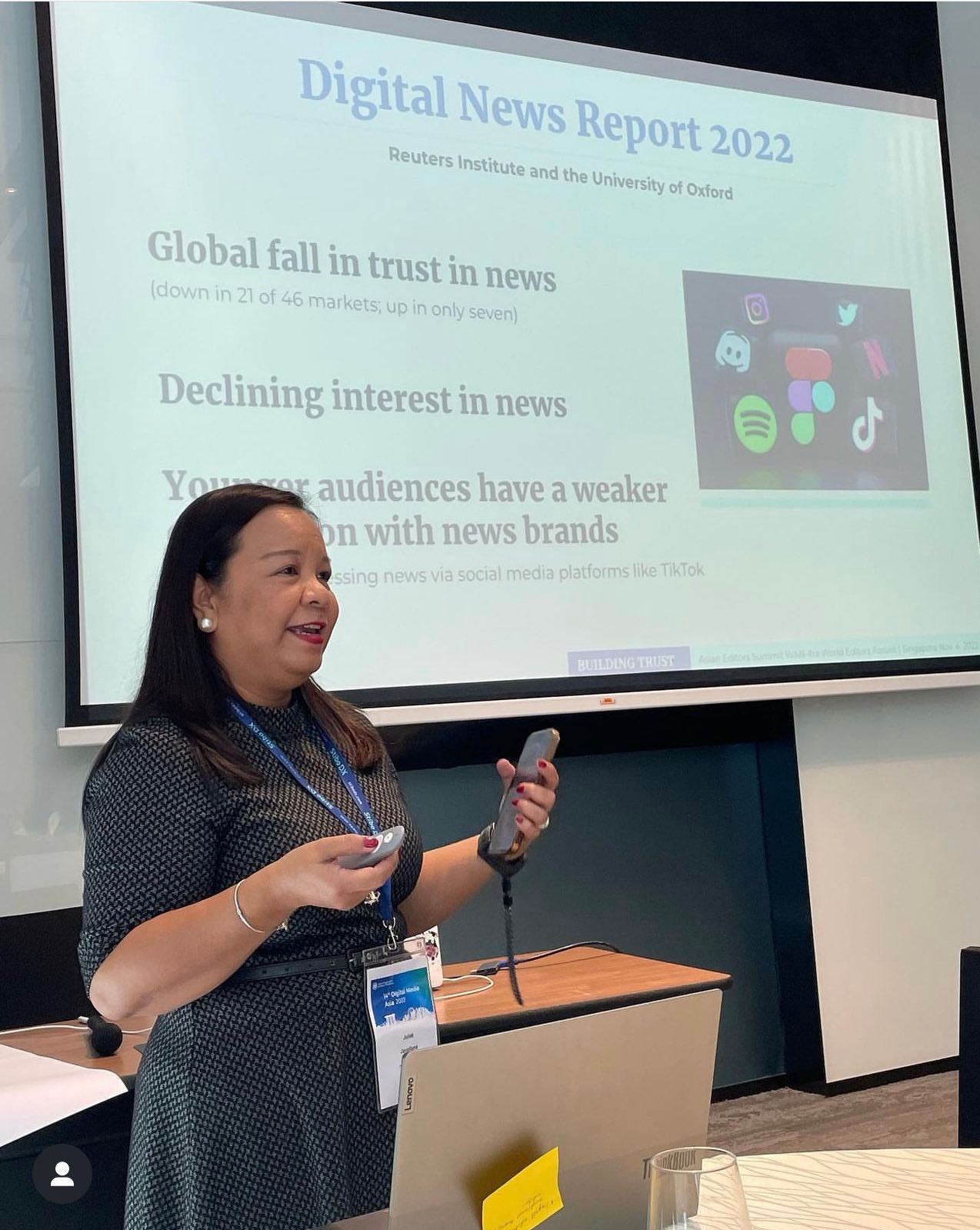Juliet Labog-Javellana, Philippine Daily Inquirer Associate Publisher, speaks at the Asian Editors Summit of WAN-Ifra’s World Editors Forum on Nov. 4 at Novotel Singapore