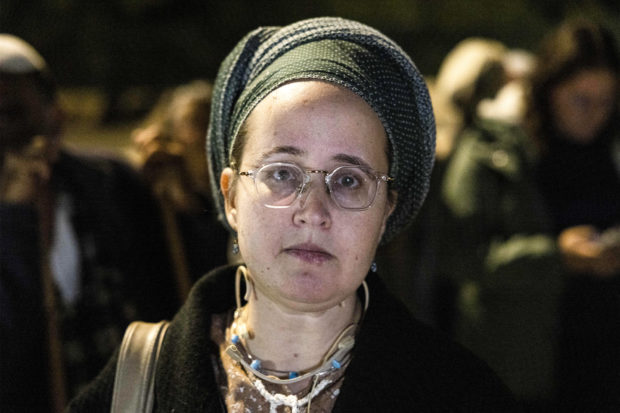 Nehama Teena demands an investigation into a prominent rabbi she accuses of rape