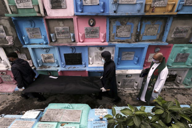 The body of a drug war victimis exhumed in September after a five-year lease on the apartment tomb at Manila North Cemetery where his remains were placed expired. STORY: Help fix ‘bogus’ death certificates of other EJK victims, gov’t urged