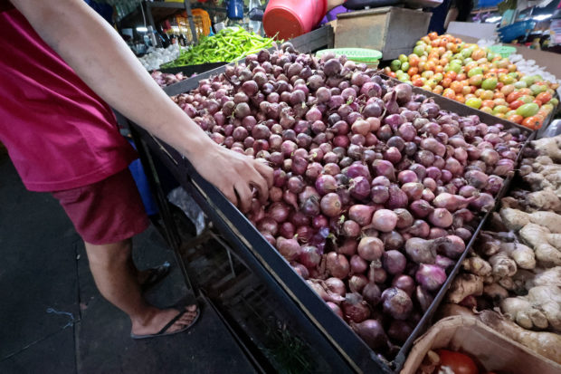 Fines, jail time for violating P 250 SRP for onions–DA