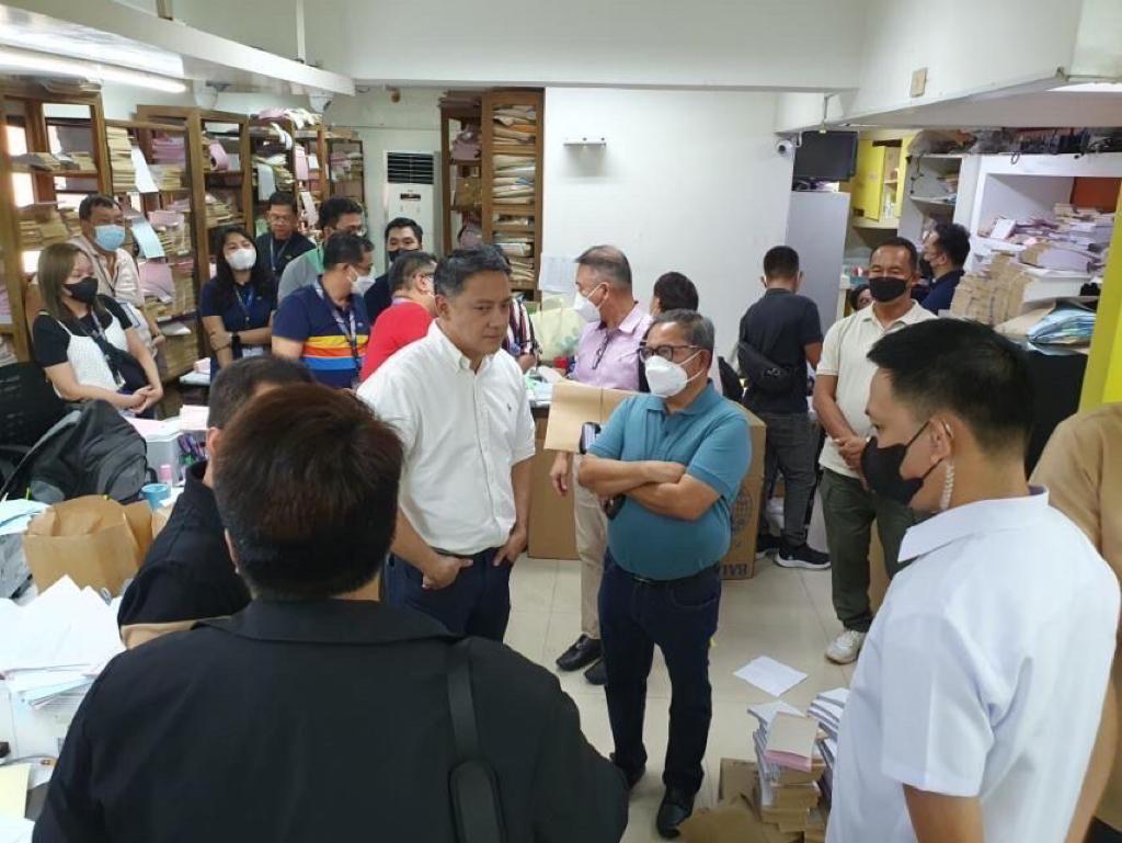 BIR Commissioner Romeo Lumagui Jr. leads seizure of falsified receipts and business documents of enterprise in Quezon City