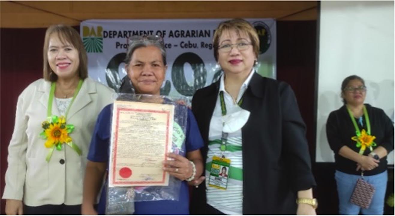 400 beneficiaries receive land titles in Cebu — DAR | Inquirer News