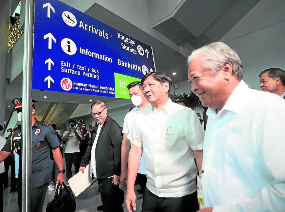 President Marcos leads an inspection of Naia Terminal 3 on Friday, following a power outage and technical glitch that left some 60,000 passengers stranded and 361 flights canceled on New Year’s Day.